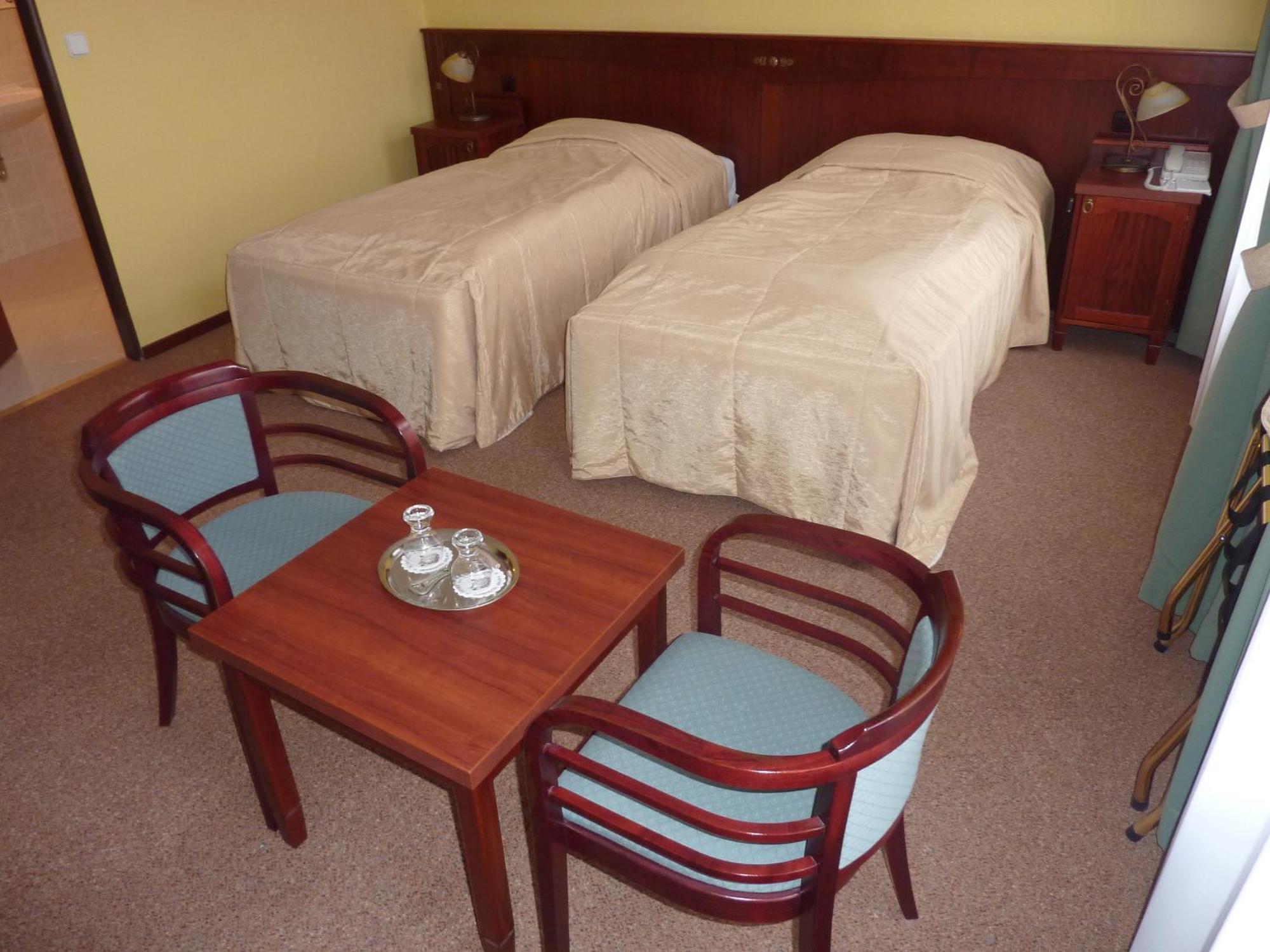 Grandhotel Garni Ихлава Екстериор снимка