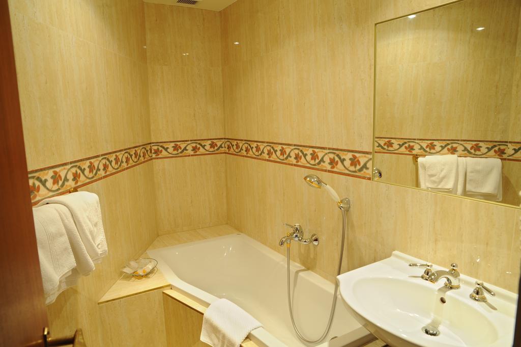 Grandhotel Garni Ихлава Екстериор снимка
