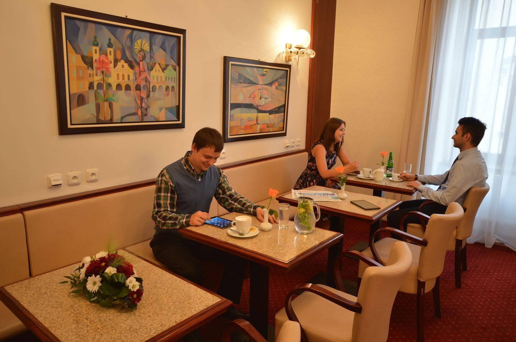 Grandhotel Garni Ихлава Екстериор снимка
